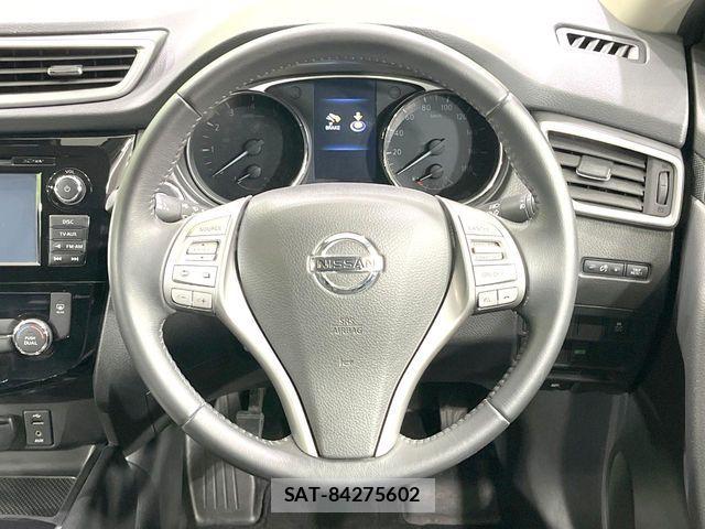 Nissan X-TRAIL 2014-12 8439154-12