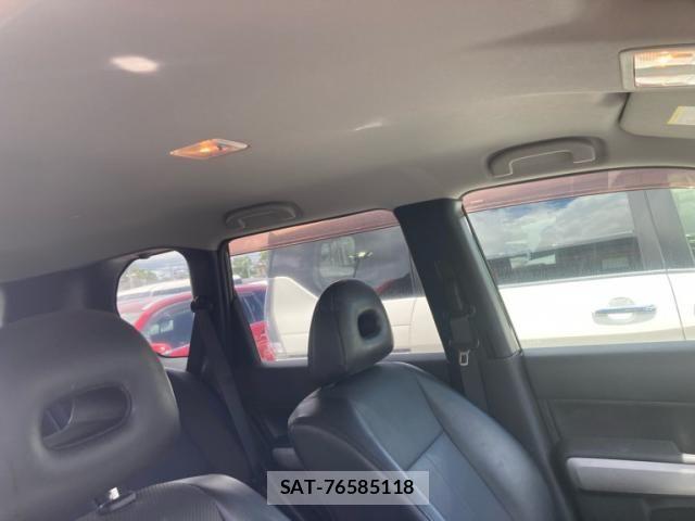 Nissan X-TRAIL 2012-01 8439157-15