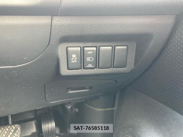 Nissan X-TRAIL 2012-01 8439157-19