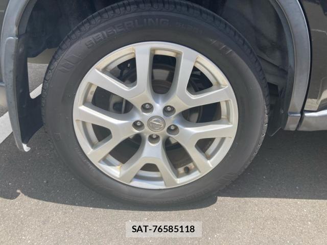 Nissan X-TRAIL 2012-01 8439157-6