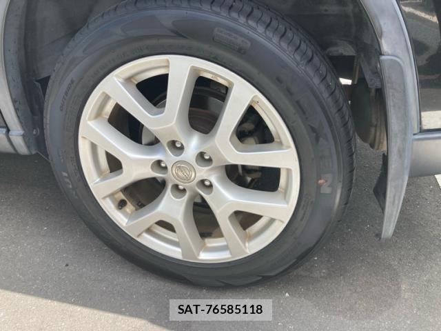 Nissan X-TRAIL 2012-01 8439157-8