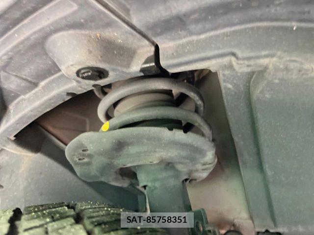 Nissan X-TRAIL 2019-09 8439151-19