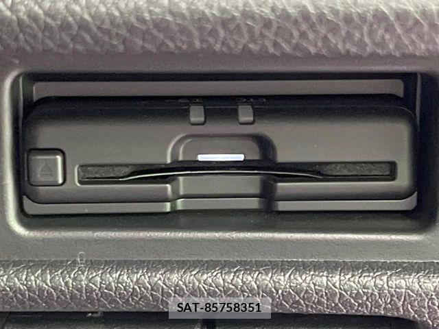 Nissan X-TRAIL 2019-09 8439151-6