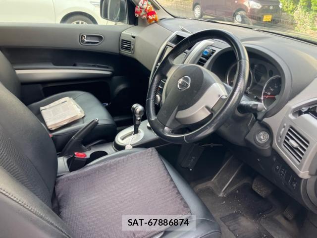 Nissan X-TRAIL 2009-09 8439158-10