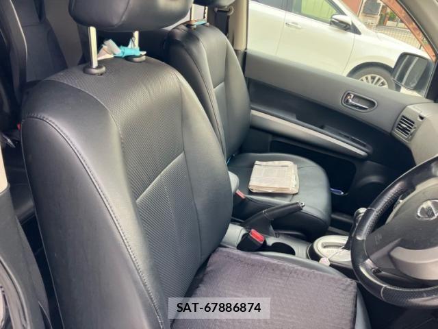 Nissan X-TRAIL 2009-09 8439158-11