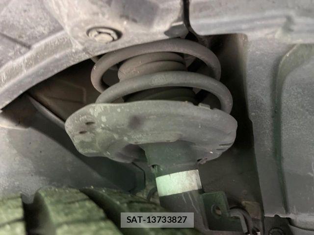 Nissan X-TRAIL 2014-01 8439155-19