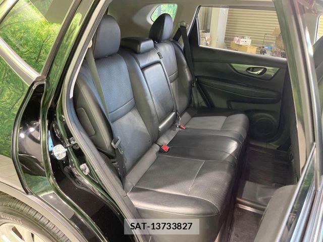 Nissan X-TRAIL 2014-01 8439155-8