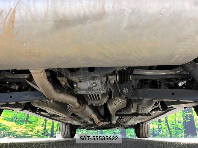Nissan X-TRAIL 2017-11 8439153-19