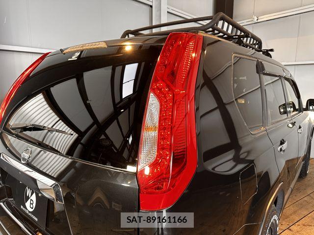 Nissan X-TRAIL 2013-06 8458825-22
