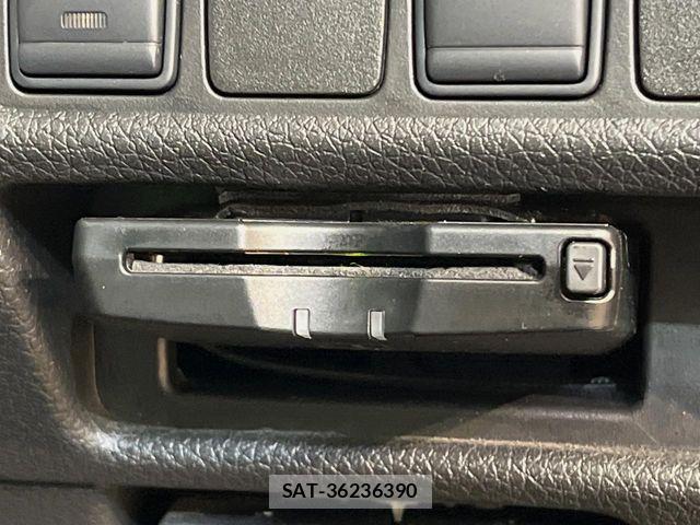 Nissan X-TRAIL 2016-03 8458835-5