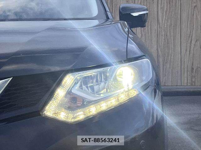 Nissan X-TRAIL 2016-03 8458836-14