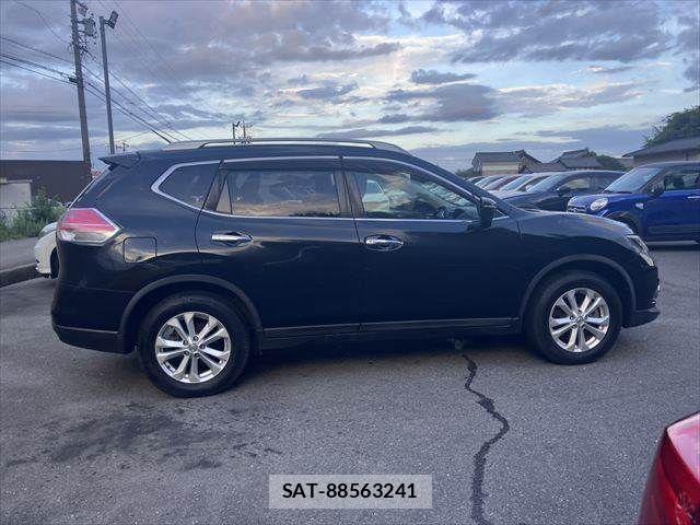 Nissan X-TRAIL 2016-03 8458836-19