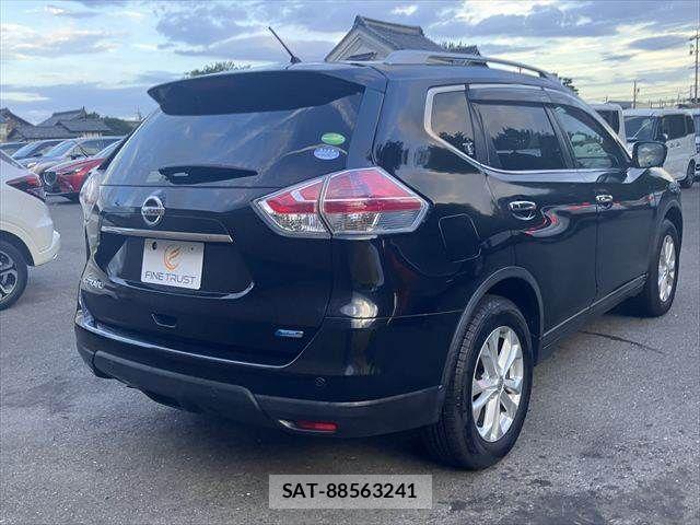 Nissan X-TRAIL 2016-03 8458836-20