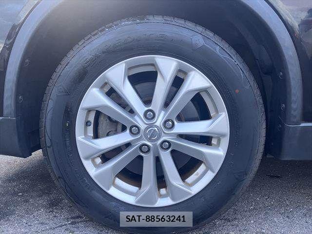 Nissan X-TRAIL 2016-03 8458836-25
