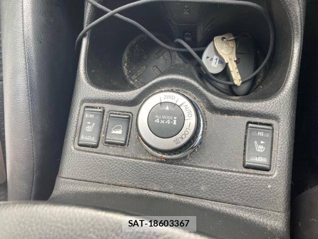 Nissan X-TRAIL 2014-10 8458837-19