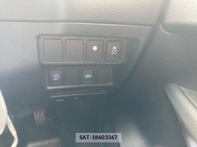 Nissan X-TRAIL 2014-10 8458837-20