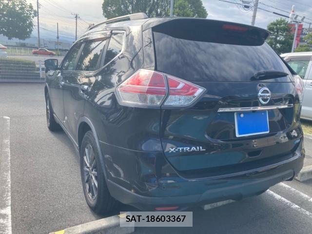 Nissan X-TRAIL 2014-10 8458837-3