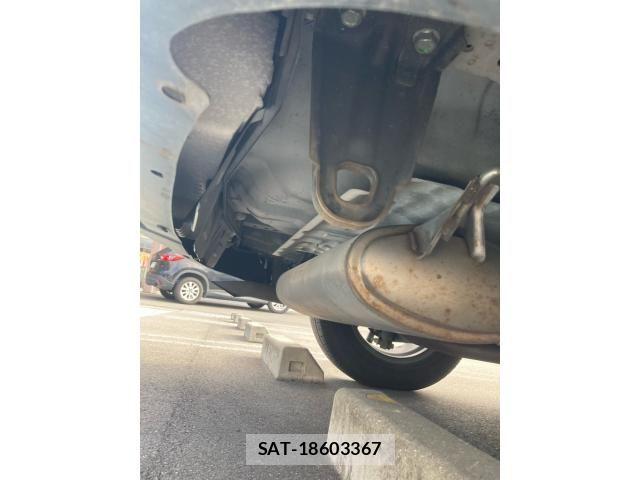 Nissan X-TRAIL 2014-10 8458837-5