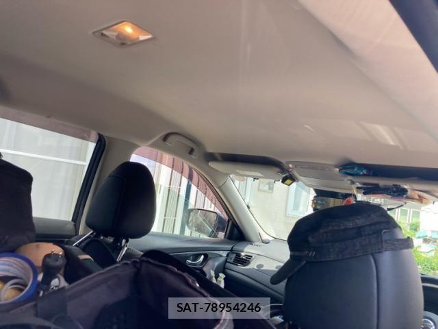 Nissan X-TRAIL 2018-05 8458826-15