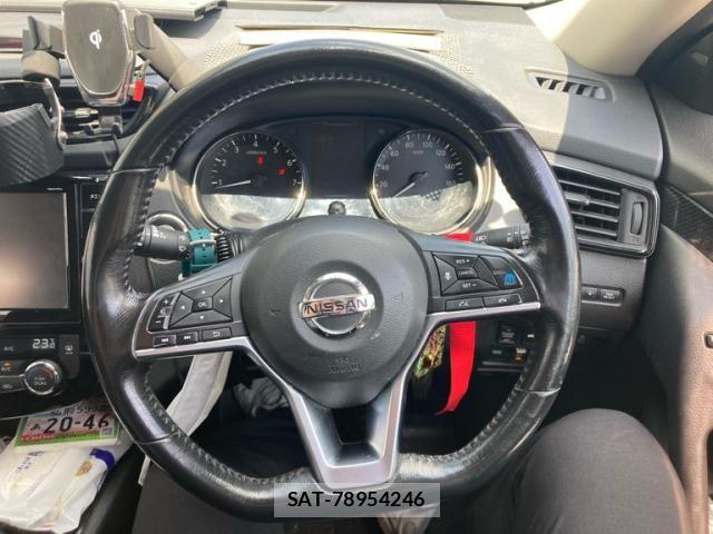 Nissan X-TRAIL 2018-05 8458826-16