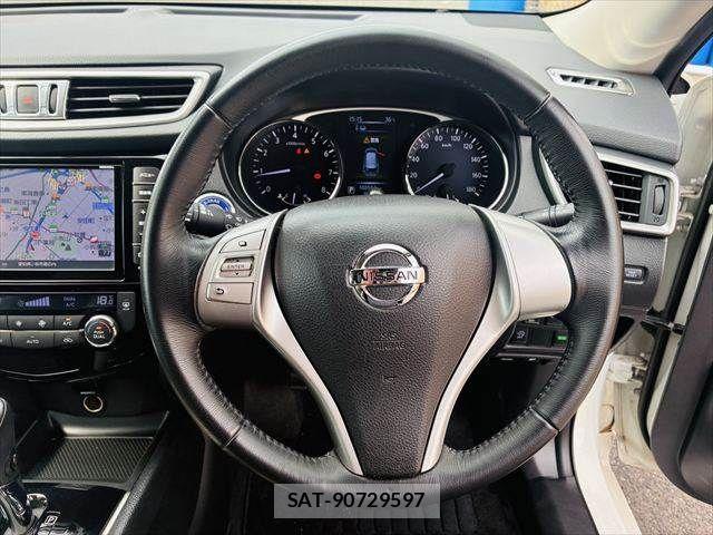 Nissan X-TRAIL 2016-03 8458827-12