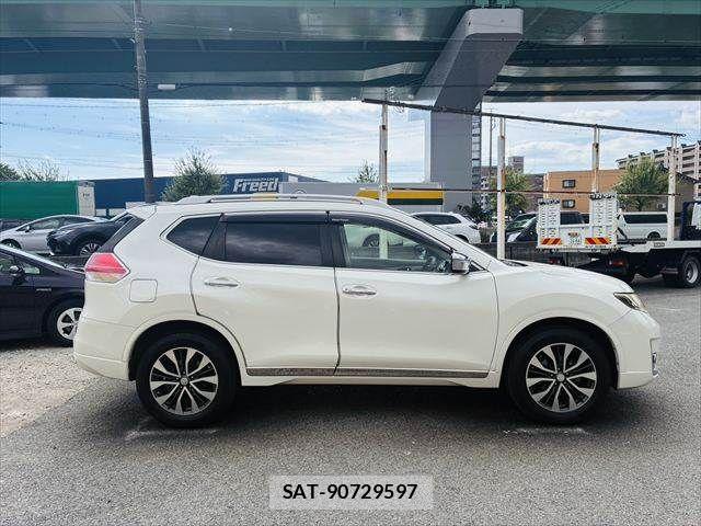 Nissan X-TRAIL 2016-03 8458827-18