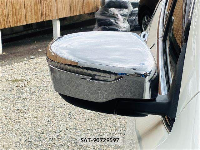 Nissan X-TRAIL 2016-03 8458827-28