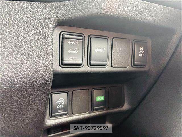 Nissan X-TRAIL 2016-03 8458827-8
