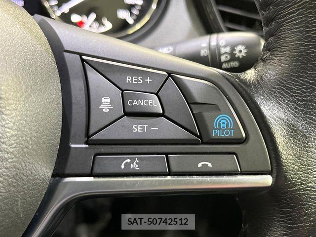 Nissan X-TRAIL 2018-03 8458824-6