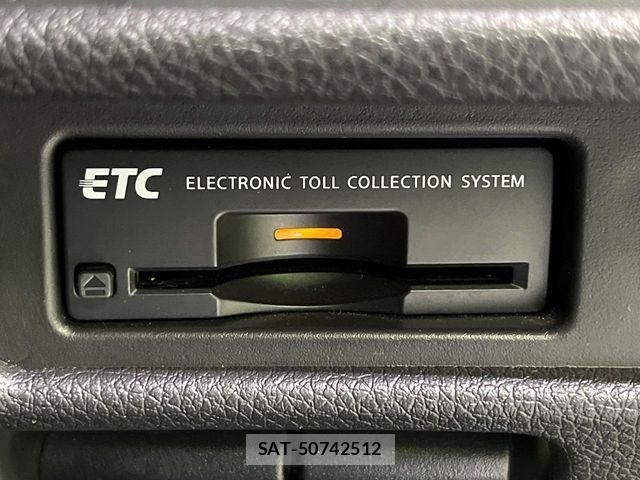 Nissan X-TRAIL 2018-03 8458824-7