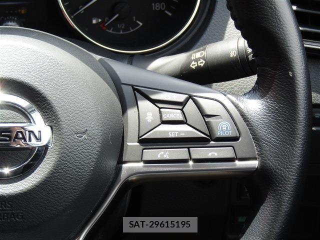 Nissan X-TRAIL 2021-09 8458823-12