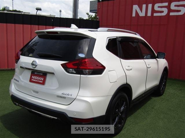 Nissan X-TRAIL 2021-09 8458823-21