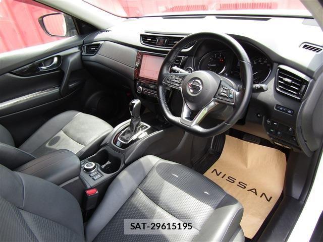 Nissan X-TRAIL 2021-09 8458823-2