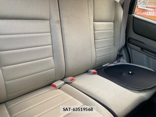 Nissan X-TRAIL 2001-03 8458838-11