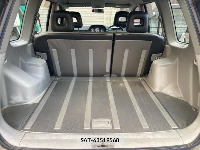 Nissan X-TRAIL 2001-03 8458838-12