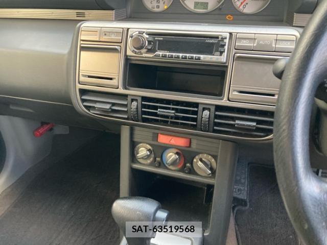Nissan X-TRAIL 2001-03 8458838-15