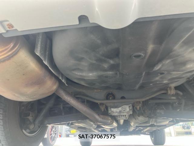 Nissan X-TRAIL 2012-03 8486319-4