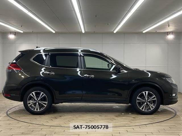 Nissan X-TRAIL 2018-03 8486314-17