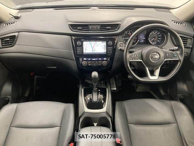 Nissan X-TRAIL 2018-03 8486314-1