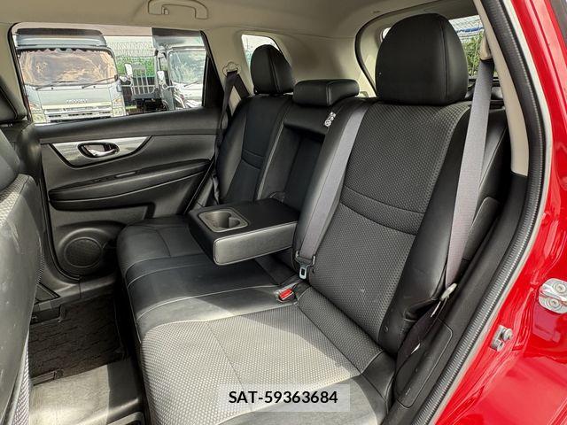 Nissan X-TRAIL 2014-01 8486318-11