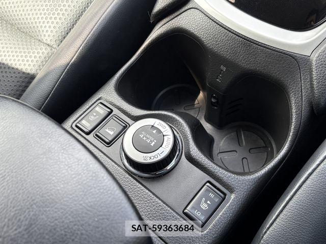 Nissan X-TRAIL 2014-01 8486318-21