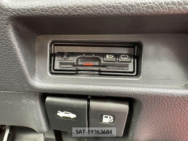 Nissan X-TRAIL 2014-01 8486318-5