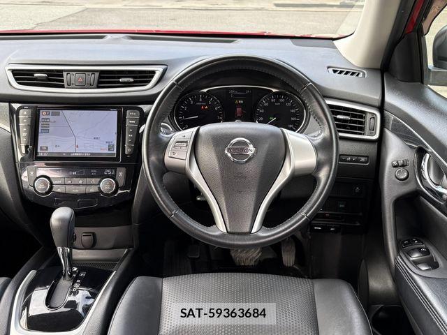 Nissan X-TRAIL 2014-01 8486318-6