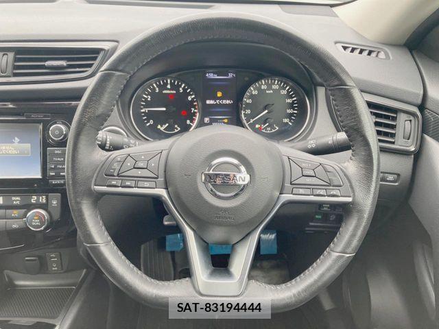 Nissan X-TRAIL 2017-09 8486316-7