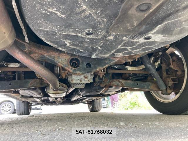Nissan X-TRAIL 2011-09 8486320-9