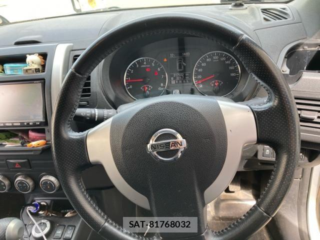 Nissan X-TRAIL 2011-09 8486320-13