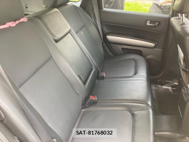 Nissan X-TRAIL 2011-09 8486320-18