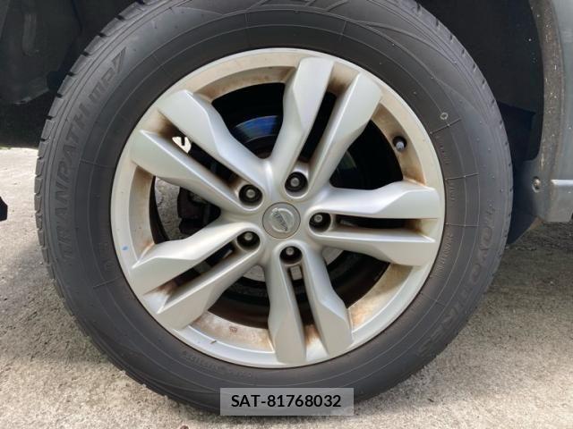 Nissan X-TRAIL 2011-09 8486320-6