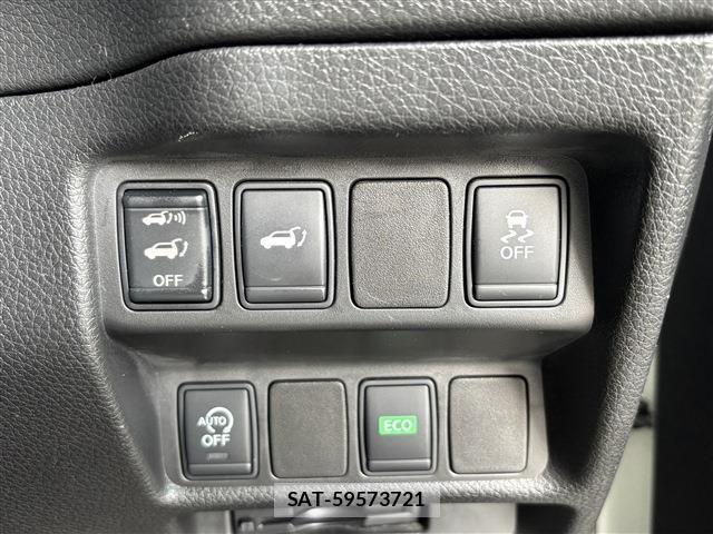 Nissan X-TRAIL 2013-12 8486317-11