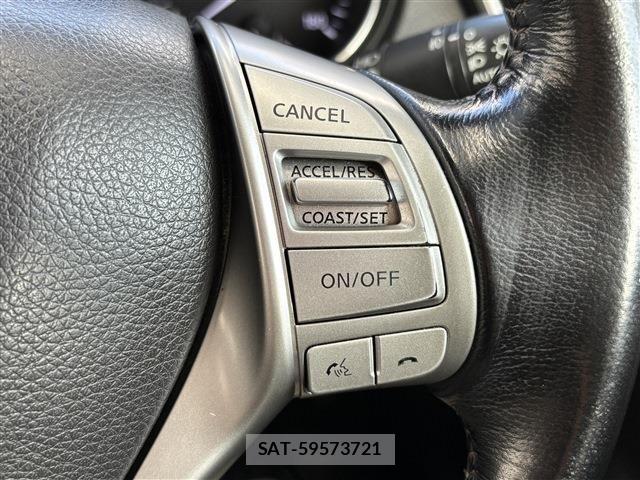Nissan X-TRAIL 2013-12 8486317-13